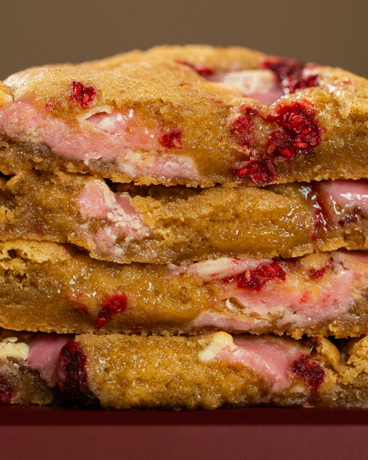 Nostalgia(Raspberry+MilkyBar Choo Cookie)